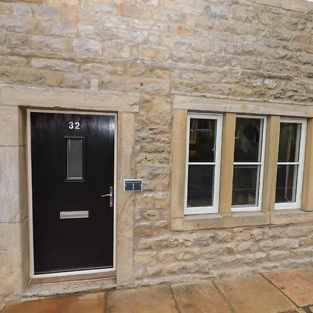 1 Grosvenor Farm Holiday home