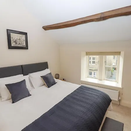 1 Grosvenor Farm Skipton