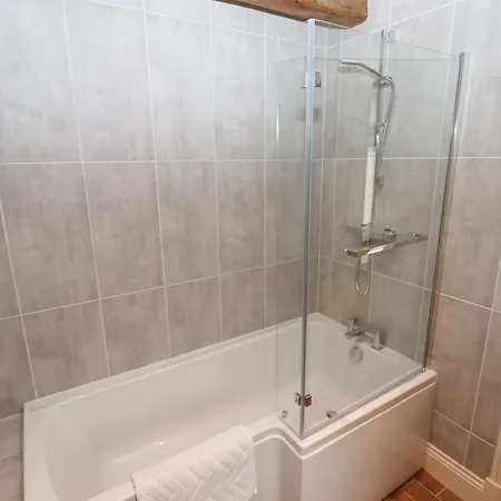 بيت للعطل 1 Grosvenor Farm سكيبتون